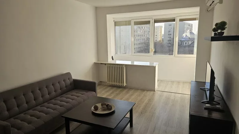 Teiul Doamnei x Colentina, 5 min. Kaufland, Mall Veranda metrou Obor 7 min.